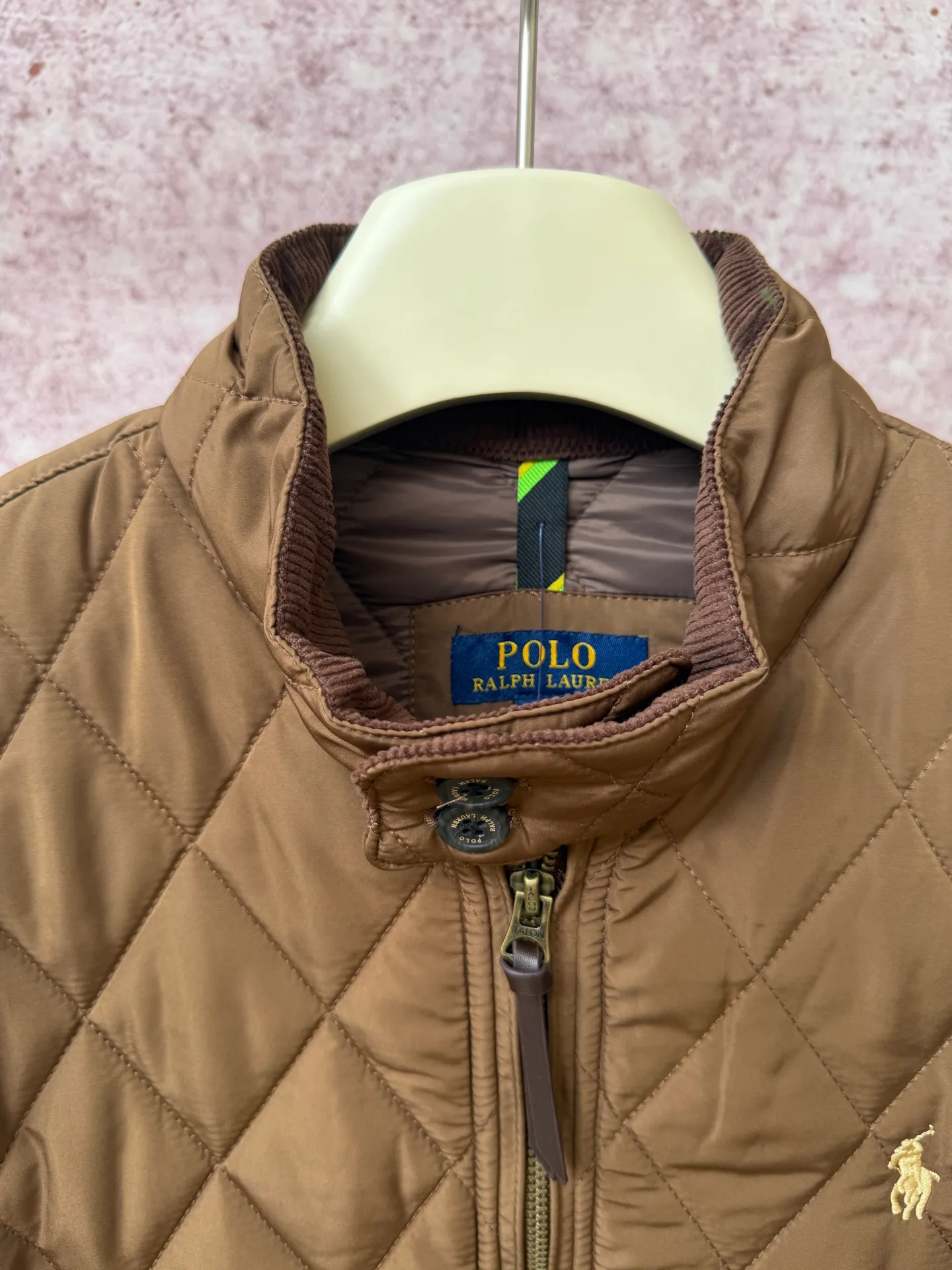 P420 Raff's new diamond-shaped plaid workwear cotton jacket, customized hardware accessories, fine workmanship inside and outside to maintain the original details, simple version, old money style, casual matching, workmanship details restored, diamond-shaped grid stitching inside and outside, fixed, first choice for autumn wear, full of details